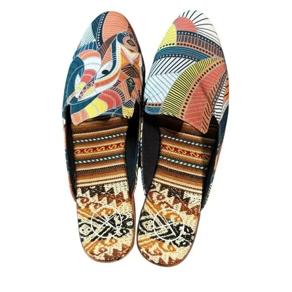 Inkkas Cyprus Slide Shoes Sandals‎ Size 8 Closed Toe Artsy Vegan Bohemian Indie - Picture 2 of 6